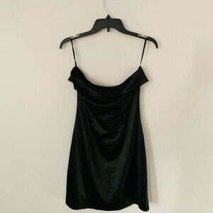 Windsor Elegant Black Strapless Dress